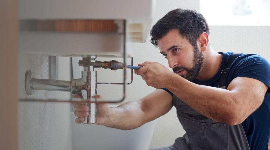 Professional water heater installation services in Dodgeville, MI